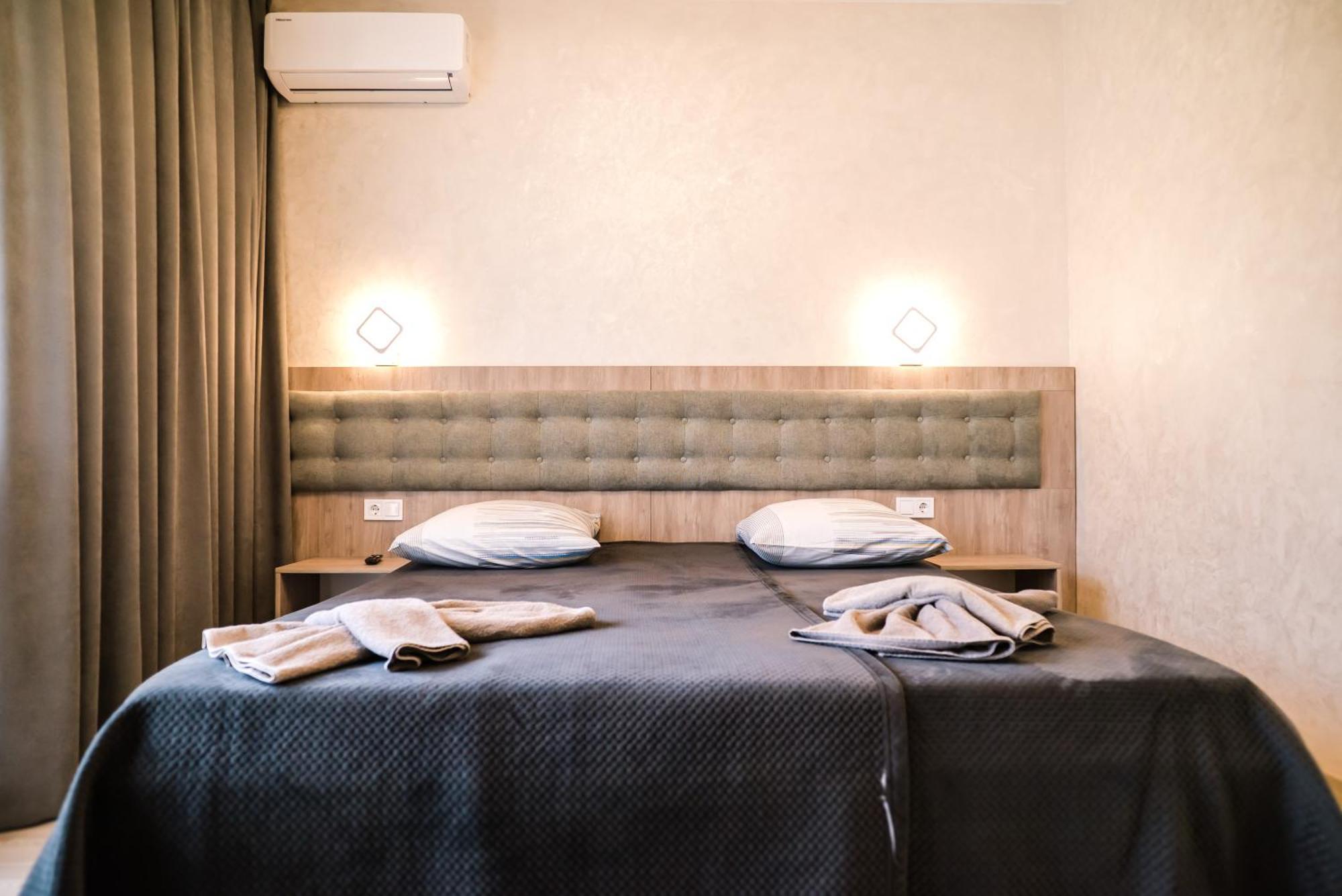 Hotel Вікторія Polyana  Esterno foto